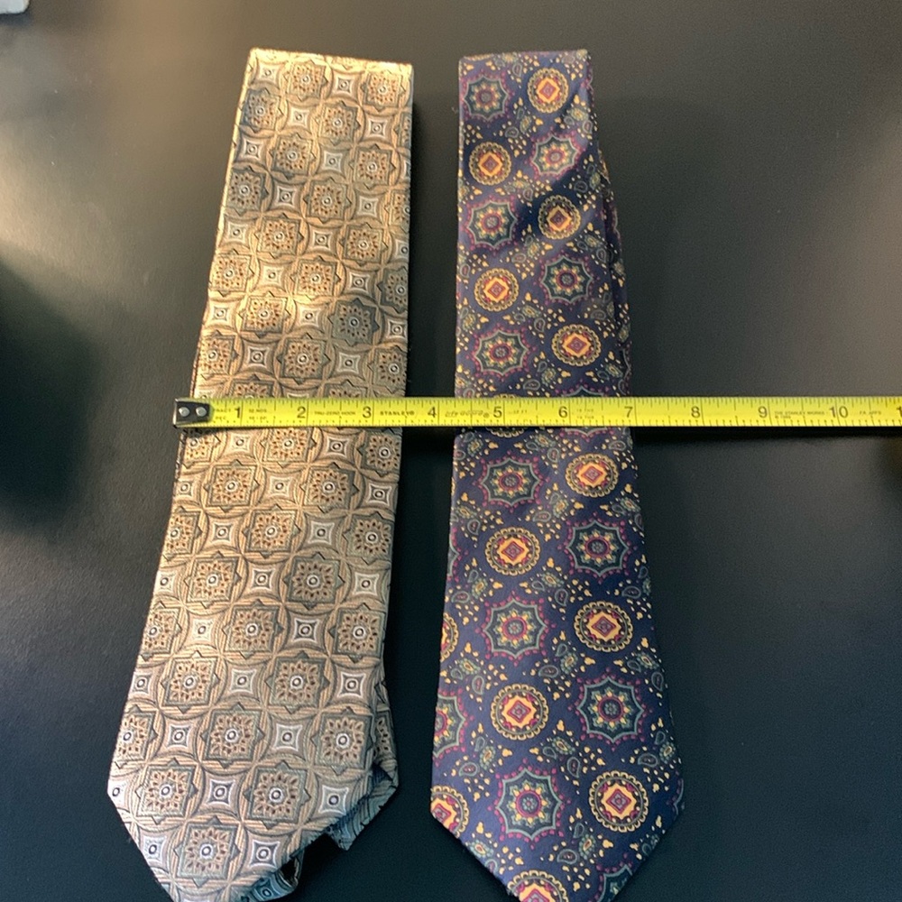Lot of 2 men’s dress ties 100% silk and Pronto Uomo Couture